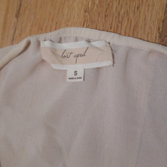 Flowy halter - Picture 2 of 2